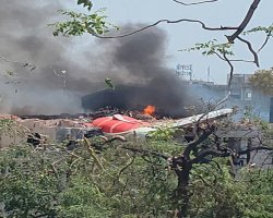 अहमदाबाद में एयर इंडिया का प्लेन क्रैश, गुजरात के पूर्व सीएम विजय रूपाणी भी थे सवार