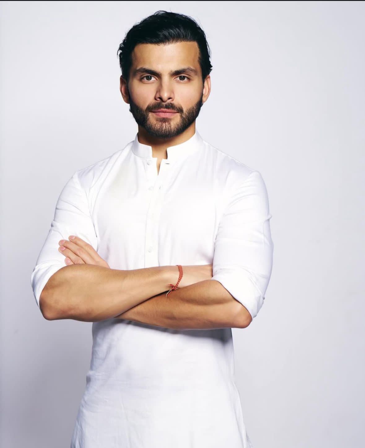 ‘हम डर से किसी भाषा को जिंदा नहीं रख सकते’ – हिंदी-मराठी विवाद पर शिखर पाहाड़िया का बयान
