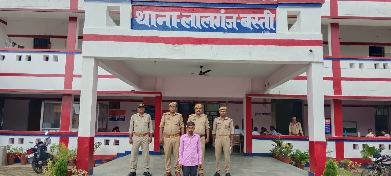 बस्ती में लालगंज पुलिस की बड़ी कार्रवाई, चोरी की बाइक के साथ चोर गिरफ्तार