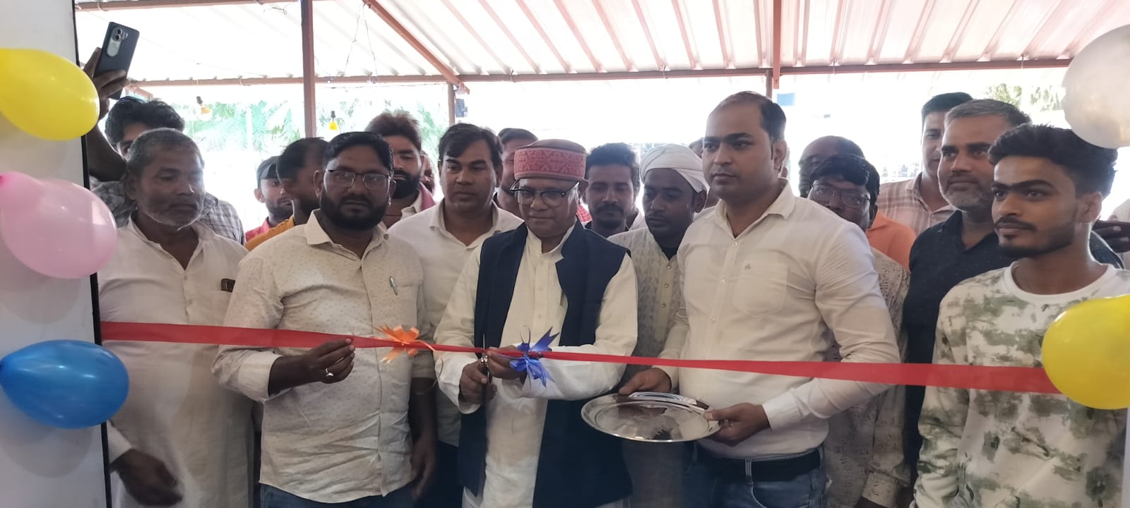 विधायक दूधराम ने फीता काटकर किया 'फैज फार्मा क्लीनिक' का उद्घाटन, बोले- 'जनता की सेवा ही मेरी ऊर्जा'