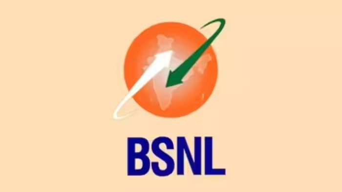 BSNL डायरेक्टर का  ‘तौलिया–अंडरगारमेंट’ तक ड्यूटी चार्ट वायरल, 50 अफसरों वाली व्यवस्था पर बवाल