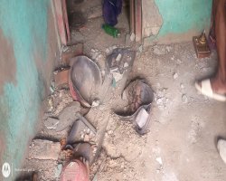 गैस सिलेंडर फटने से पक्का मकान क्षतिग्रस्त, राजन की सूझबूझ से टली बड़ी अनहोनी